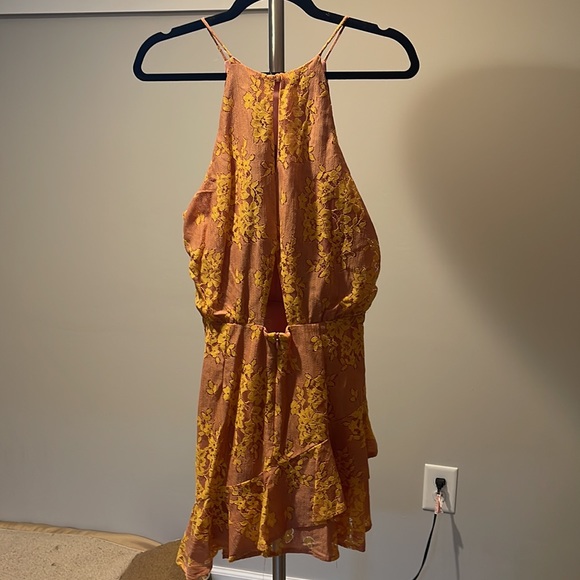 Never been worn spaghetti strap dress - Picture 3 of 3